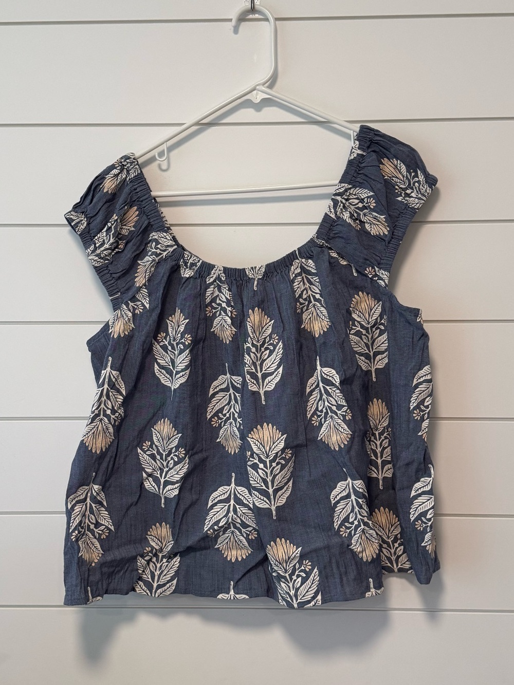 Old Navy NWOT Women's Puff-Sleeve Printed Cutout Tie-Back Swing Blouse XL
